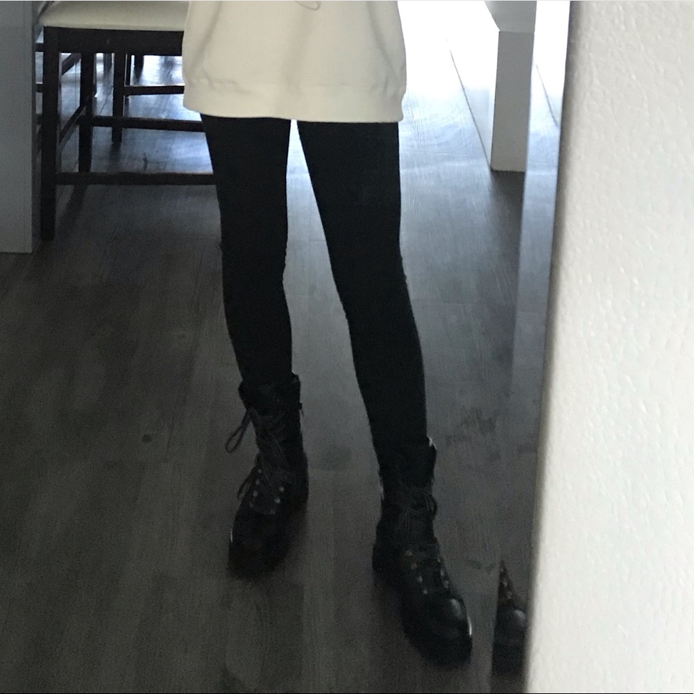 ValentinoGaravani Balck Ankle Boots - Picture 5 of 6